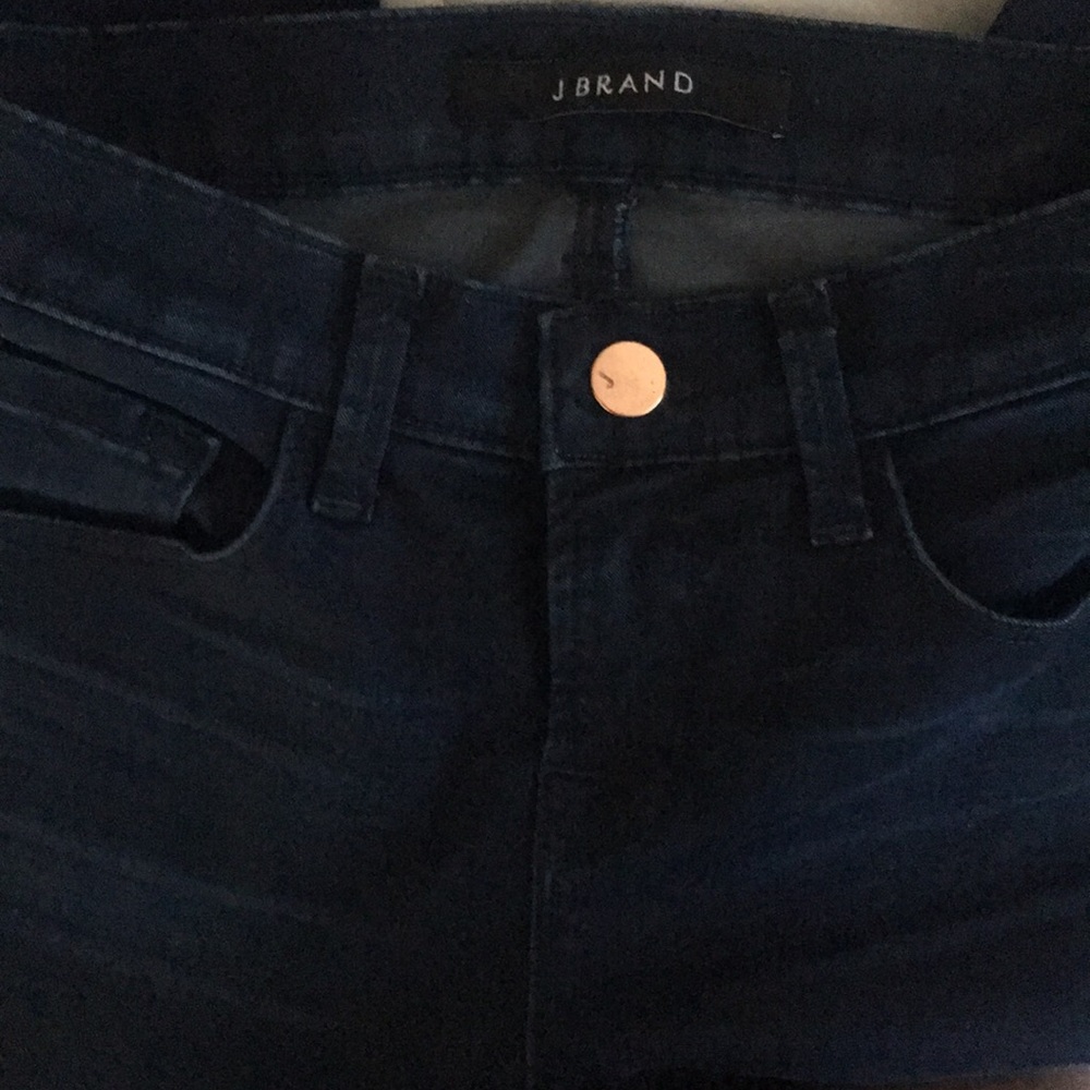 New! J Brand rail jeans in dark wash. Sz 24.